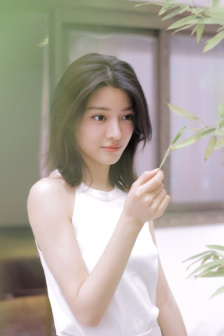另类人妖图片